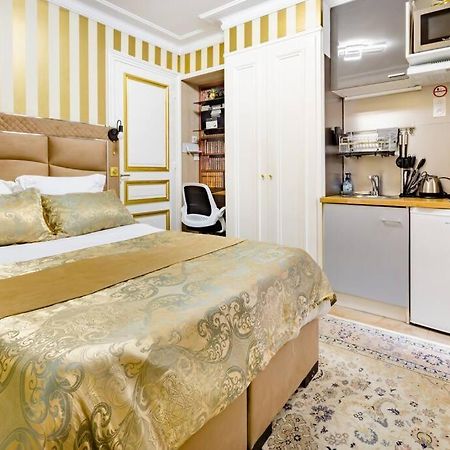 Premium Studio 2 Minutes Walk From Champs-Elysees París Exterior foto