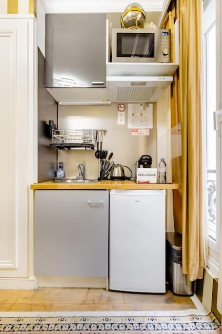 Premium Studio 2 Minutes Walk From Champs-Elysees París Exterior foto