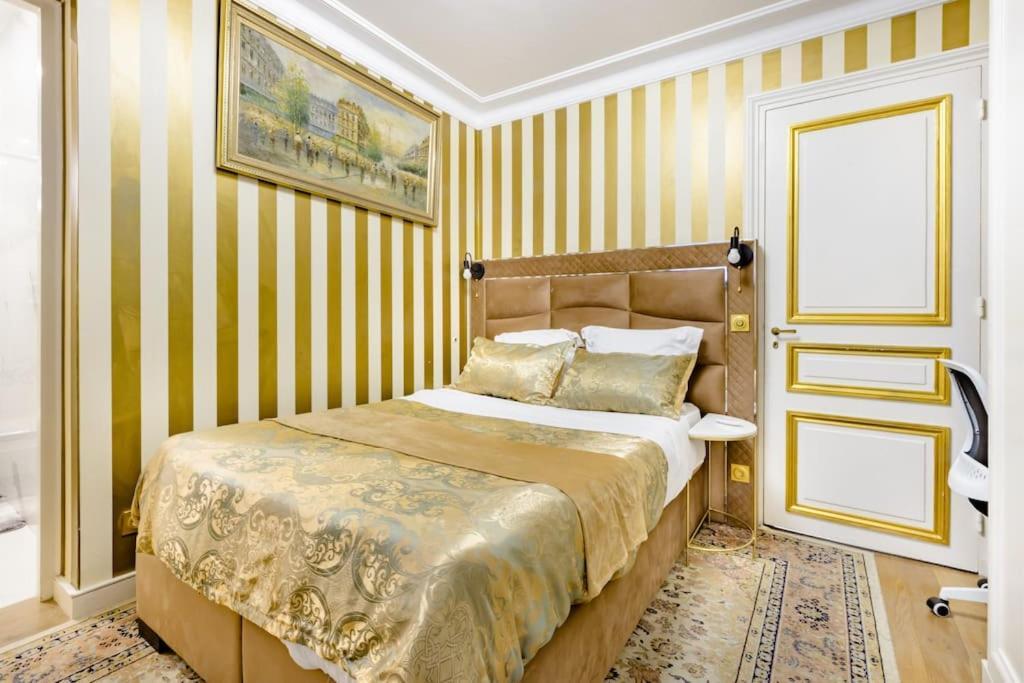 Premium Studio 2 Minutes Walk From Champs-Elysees París Exterior foto
