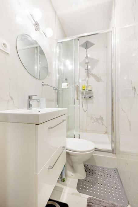 Premium Studio 2 Minutes Walk From Champs-Elysees París Exterior foto